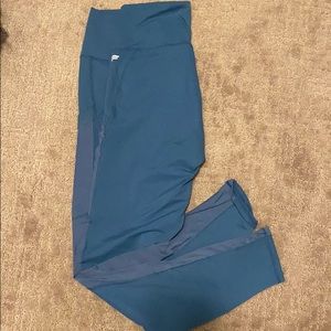 Fabletics powerhold